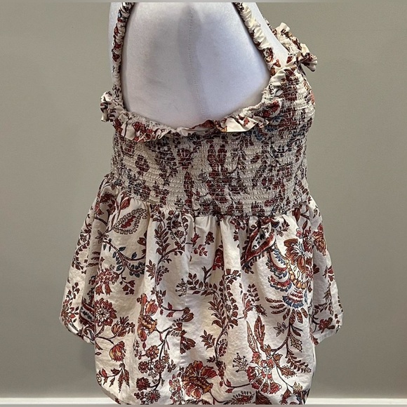 ✨Old Navy Large Floral Smocked babydoll Top boho - Picture 2 of 4